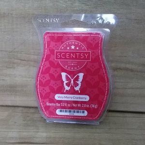 Very Merry Cranberry